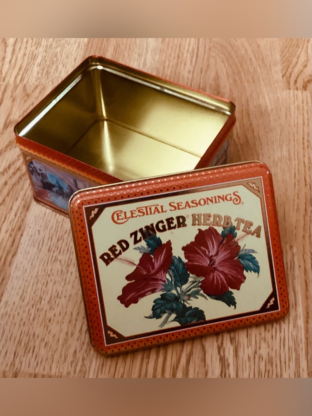Vintage Collectible Celestial Seasonings Red Zinger Herb Tea 1984 - Picture 2 of 8